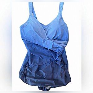 LANDS' END Size 16DDD Slendersuit Tummy
Control Swimsuit One Piece Blue Ruched